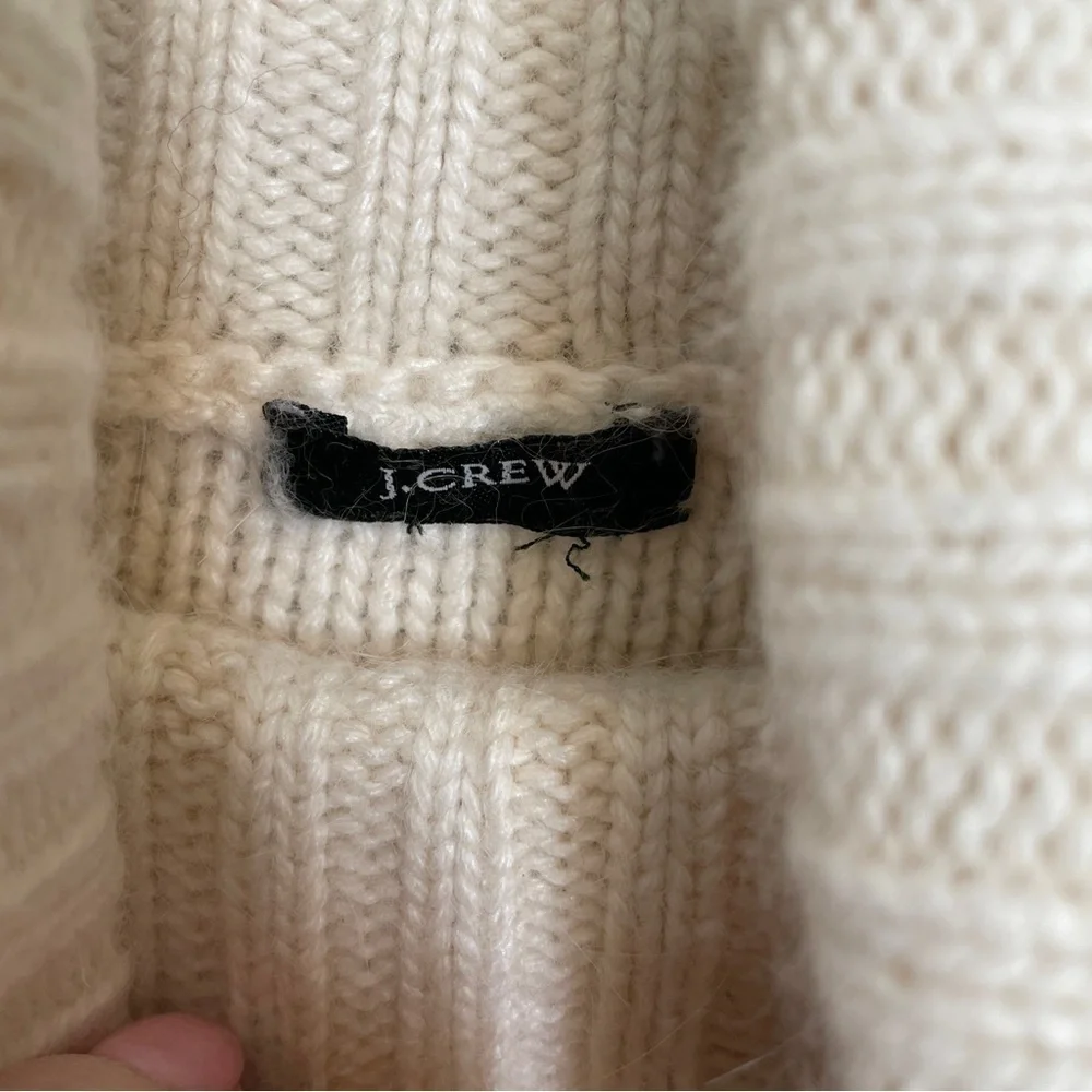J. Crew Cream/Ivory “Cambridge” Cable Knit Turtleneck Sweater Wool Blend S-M